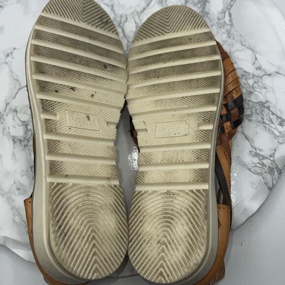 VISAR Mexican Leather Brown and Tan Huaraches Flats-9.5 - Picture 8 of 8